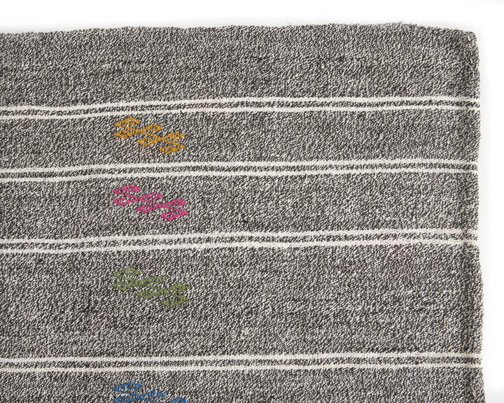 Gray Turkish Kilim Rug 6'5" x 9'2" Flat-Weave | No. VR45331