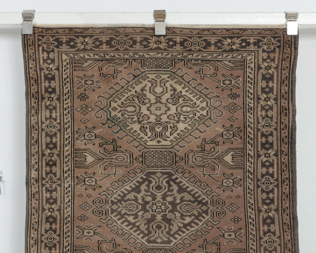 Runner Rug 2' 9" x 8' 11" | No. VR45518