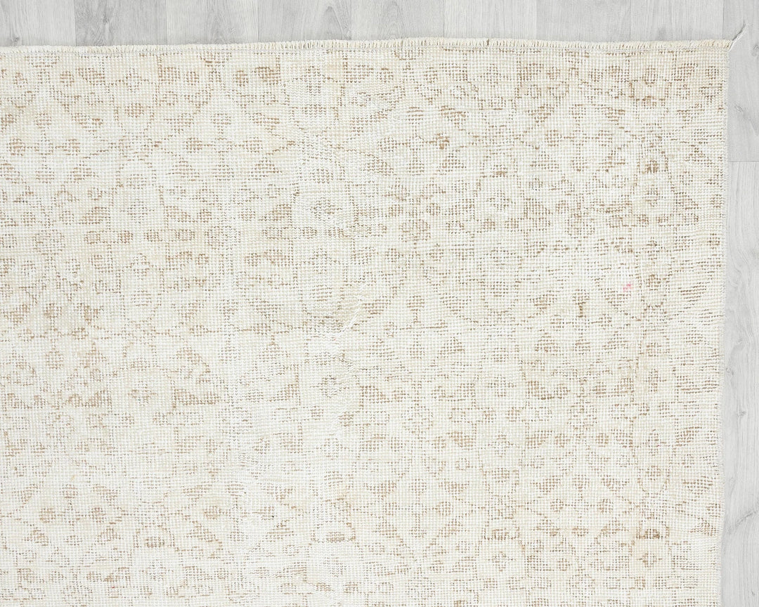Beige Turkish Oushak Rug 6' 11" x 10' 2" Hand-Knotted | No. VR45539