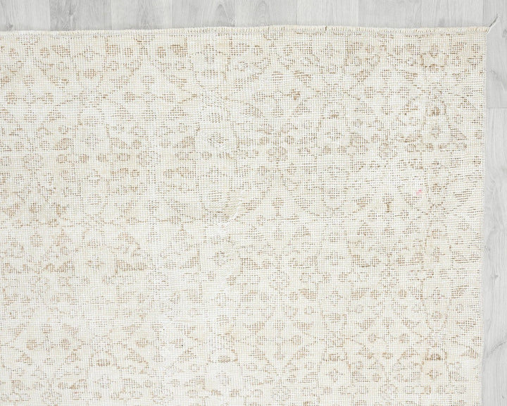 Beige Turkish Oushak Rug 6' 11" x 10' 2" Hand-Knotted | No. VR45539