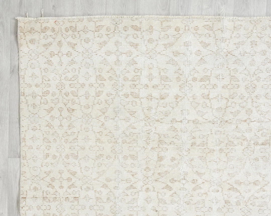 Beige Turkish Oushak Rug 6' 11" x 10' 2" Hand-Knotted | No. VR45539
