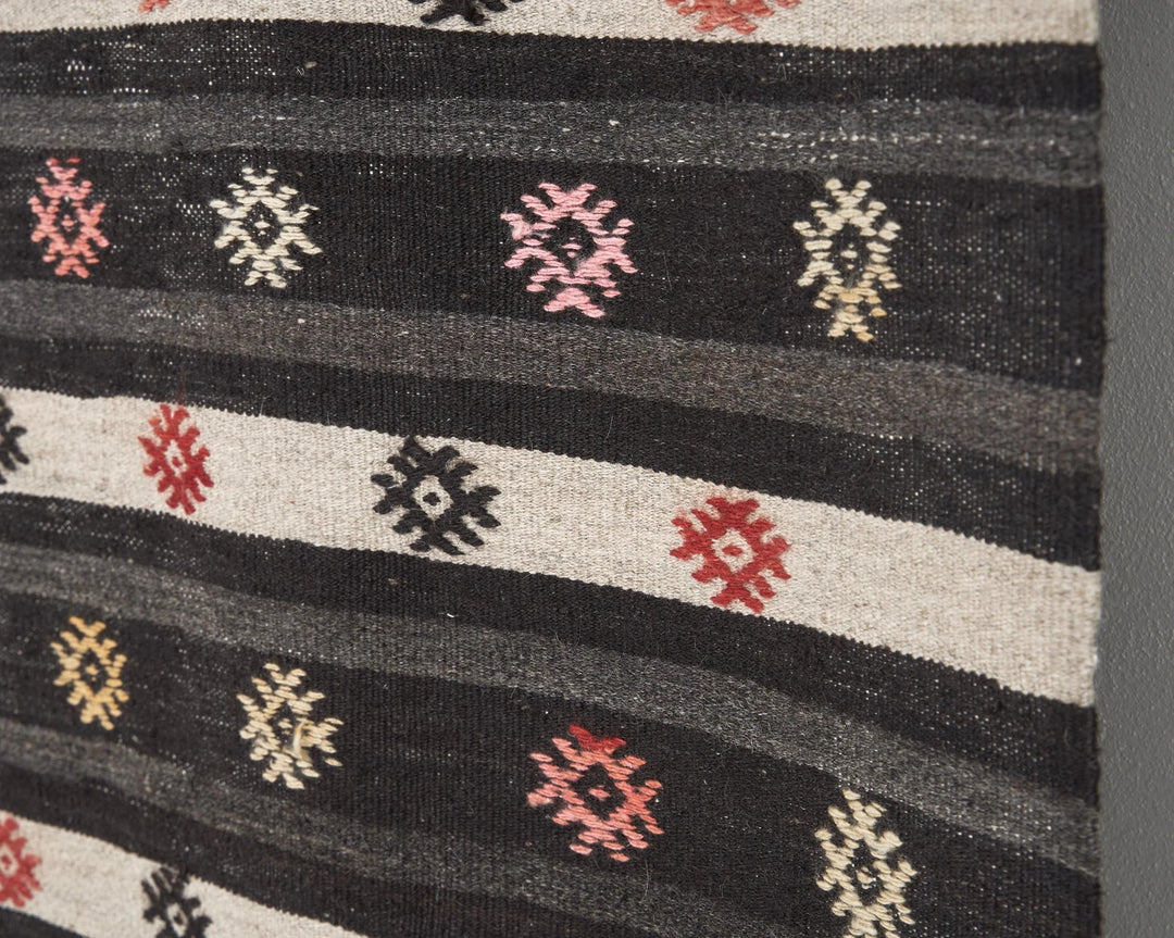 Brown Turkish Kilim Rug 6'1" x 9'8" Flat-Weave | No. VR45597