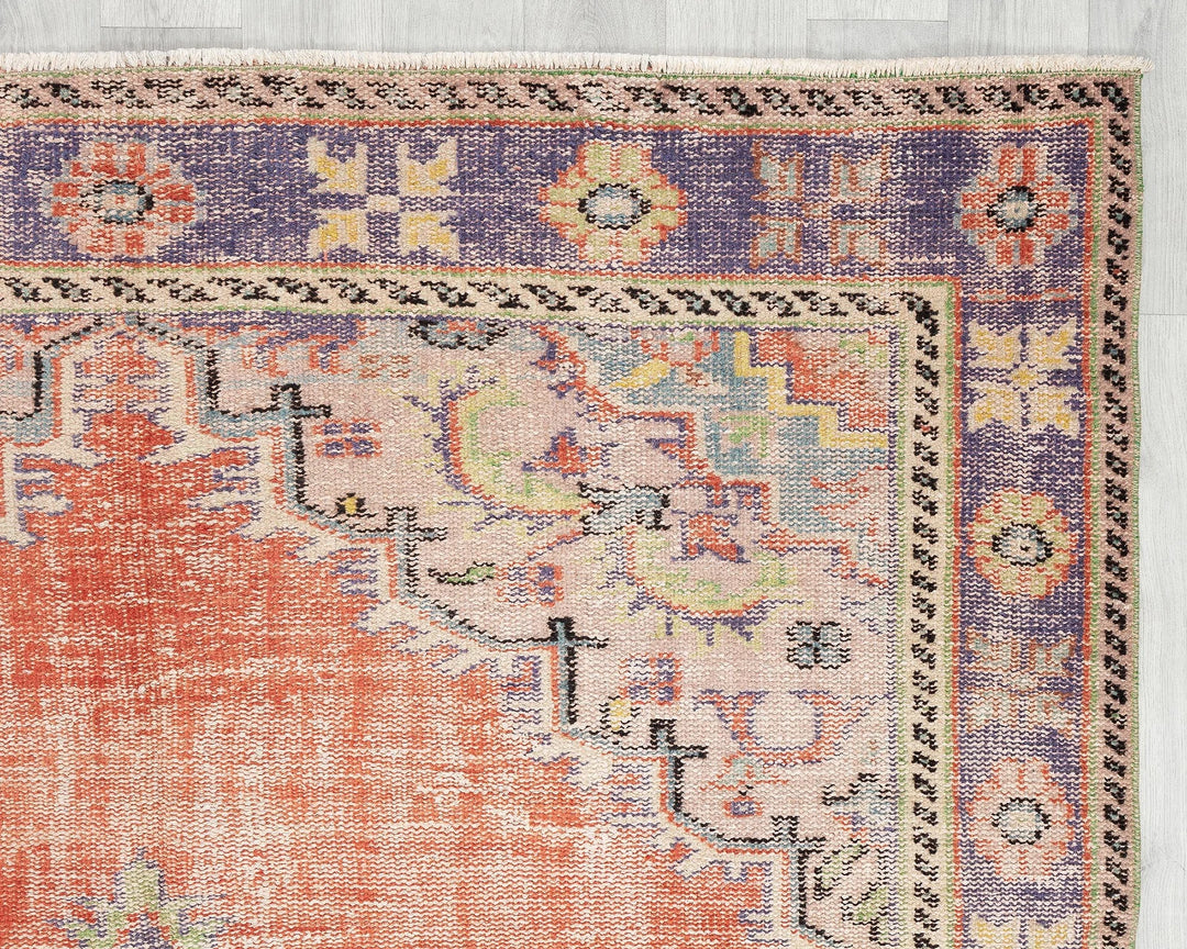 Multicolor Turkish Oushak Rug 5' 8" x 9' 7" Hand-Knotted pattern