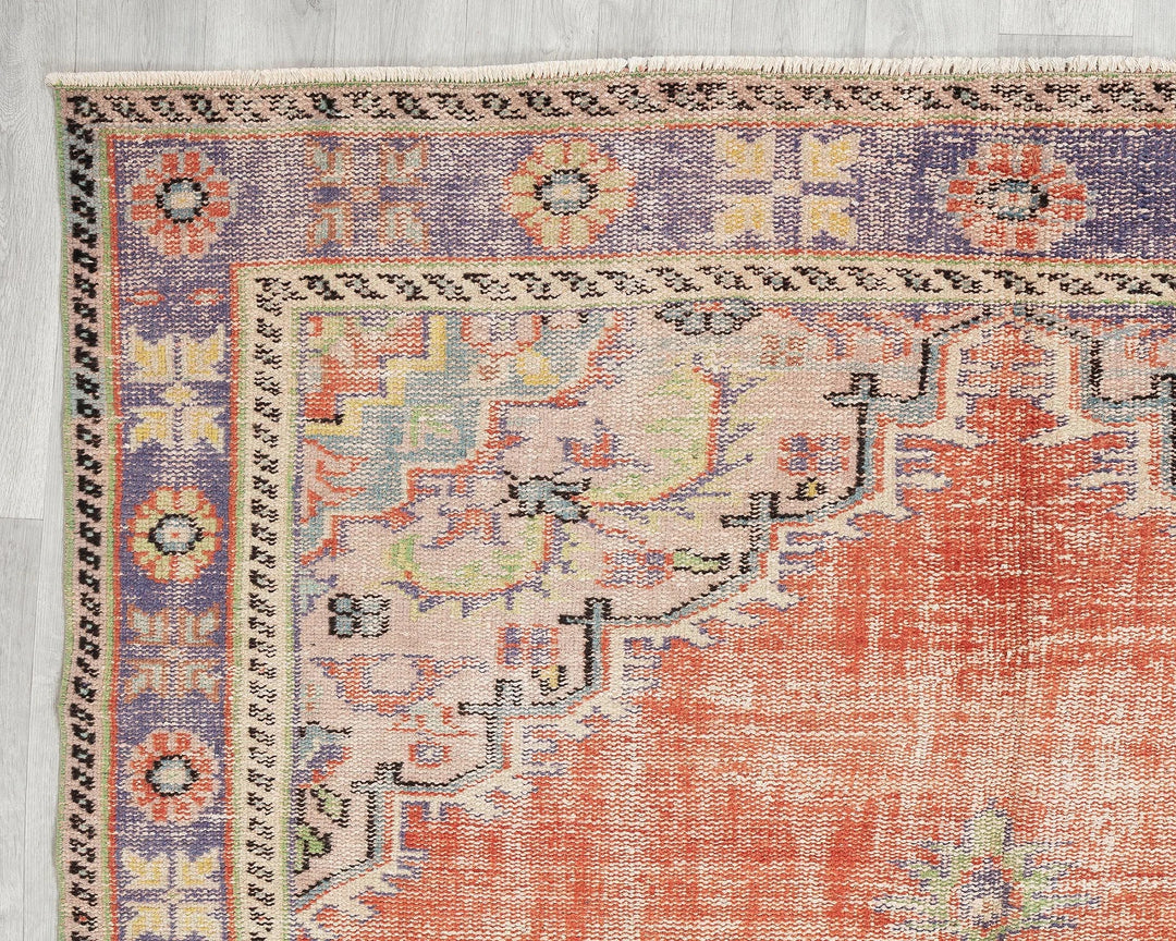 Multicolor Turkish Oushak Rug 5' 8" x 9' 7" Hand-Knotted border