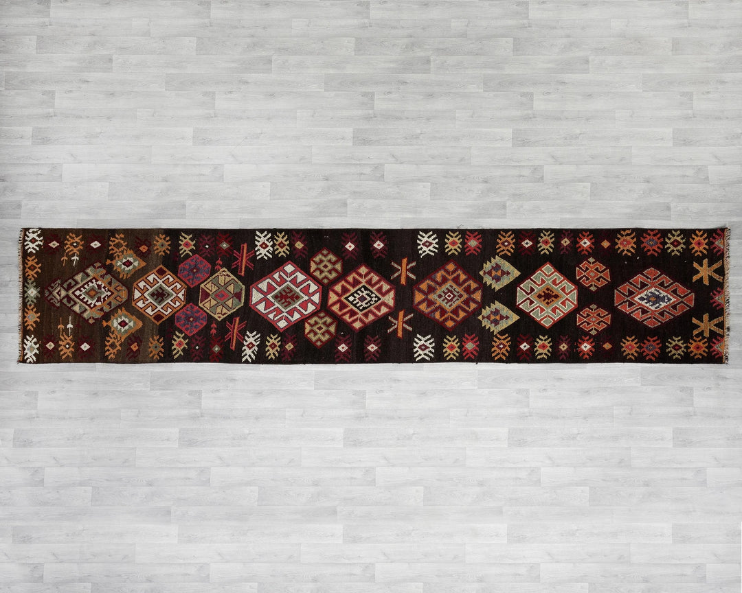 Runner Rug 2' 11" x 14' 1" | No. VR45720