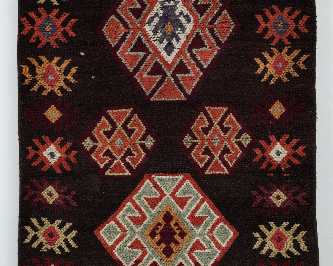 Runner Rug 2' 11" x 14' 1" | No. VR45720