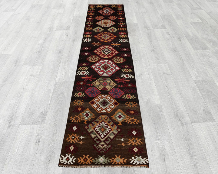 Runner Rug 2' 11" x 14' 1" | No. VR45720