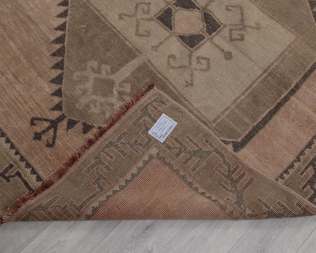 Beige Runner Rug 4' 9" x 12' 10" | No. VR45757