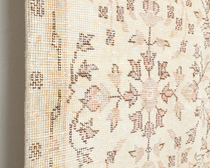 Beige Turkish Oushak Rug 7' 8" x 4' 2" Hand-Knotted | No. VR45880