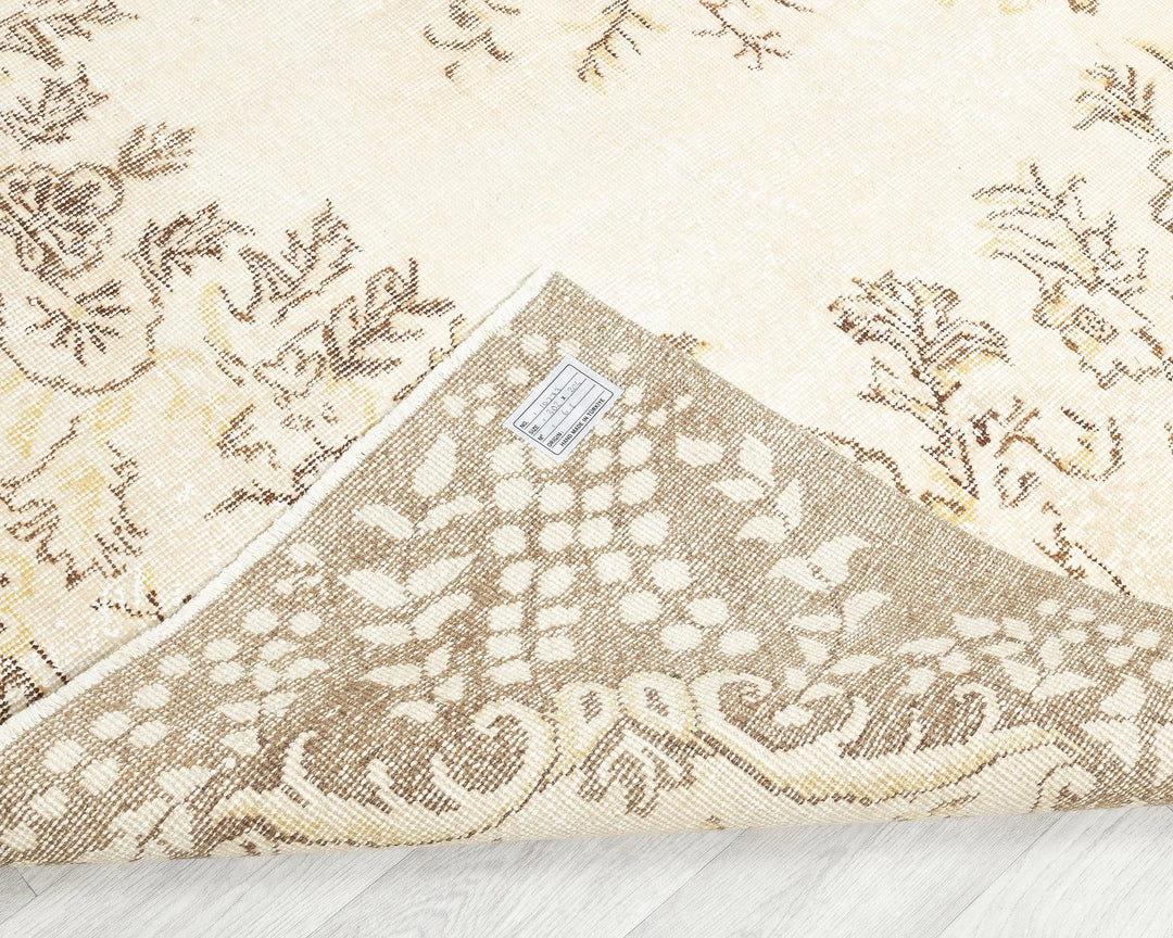 Beige Turkish Oushak Rug 9' 11" x 6' 8" Hand-Knotted | No. VR45967