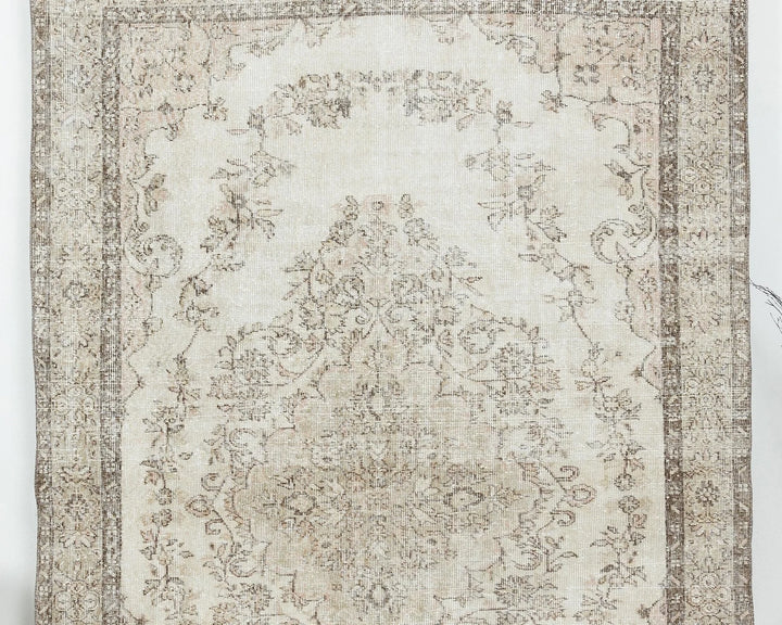 Beige Turkish Oushak Rug 6' 4" x 9' 8" Hand-Knotted | No. VR46036