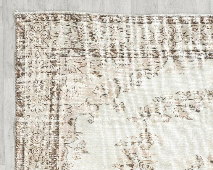 Beige Turkish Oushak Rug 6' 4" x 9' 8" Hand-Knotted | No. VR46036