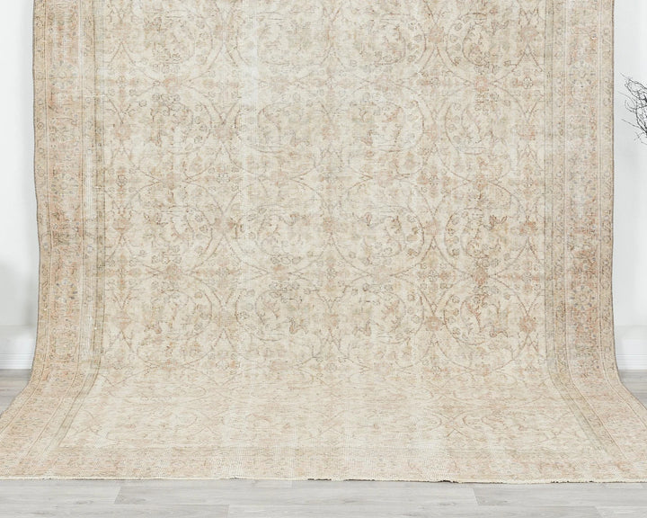 Beige Turkish Oushak Rug 7' 1" x 10' Hand-Knotted | No. VR46484