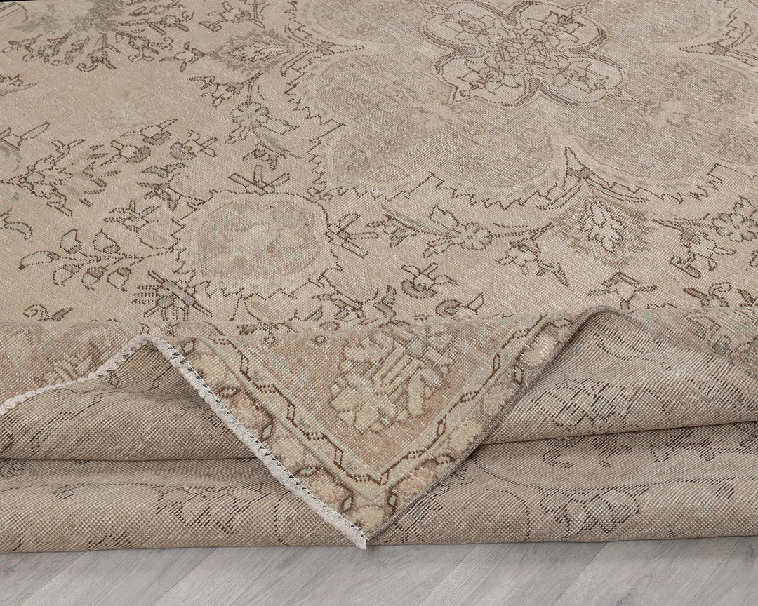 Beige Turkish Oushak Rug 9'6" x 12'6" Hand-Knotted | No. VR46551