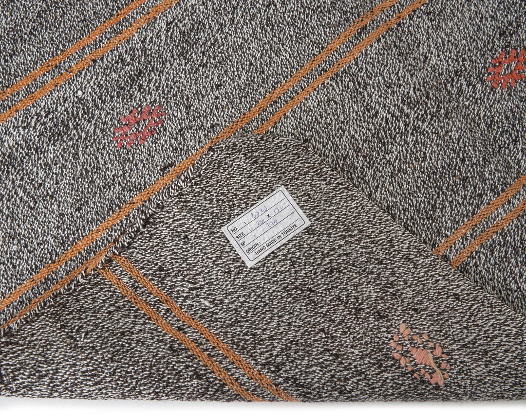 Gray Turkish Kilim Rug 5' 7" x 9' 2" Flat-Weave | No. VR46693