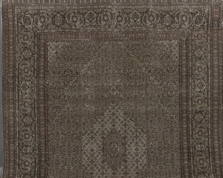 Brown Oushak Rug 8' 6" x 11' 2" | No. VR46881