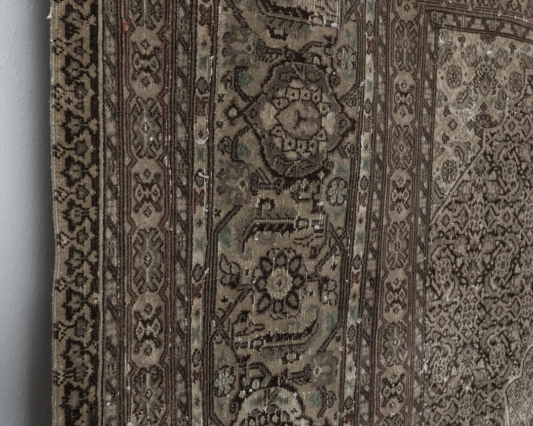 Brown Oushak Rug 8' 6" x 11' 2" | No. VR46881