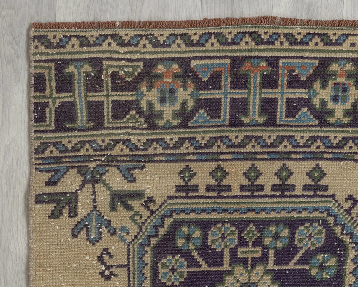 Multicolor Turkish Oushak Rug 2'6" x 10'2" Hand-Knotted border