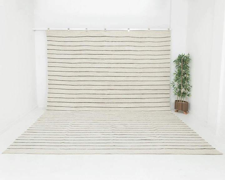Black Kilim Rug 10' 4" x 13' 8" | No. VR46889