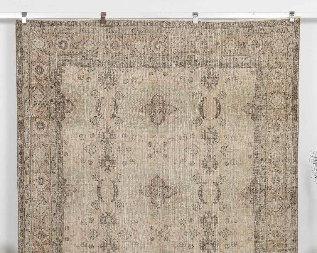 Beige Turkish Oushak Rug 6' 11" x 10' 2" Hand-Knotted | No. VR46919