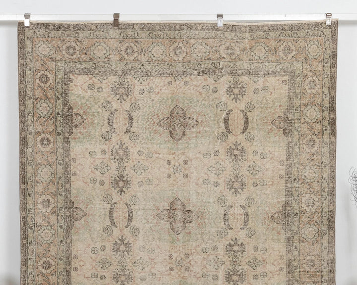 Beige Turkish Oushak Rug 6' 11" x 10' 2" Hand-Knotted | No. VR46919