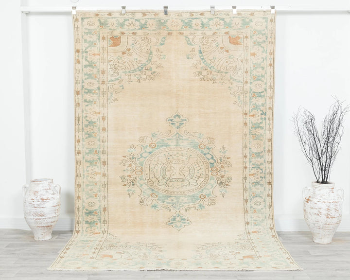 Beige Turkish Oushak Rug 9' 6" x 6' 1" Hand-Knotted | No. VR47085