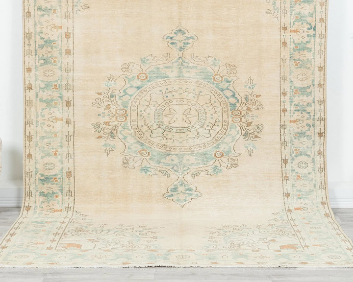 Beige Turkish Oushak Rug 9' 6" x 6' 1" Hand-Knotted | No. VR47085