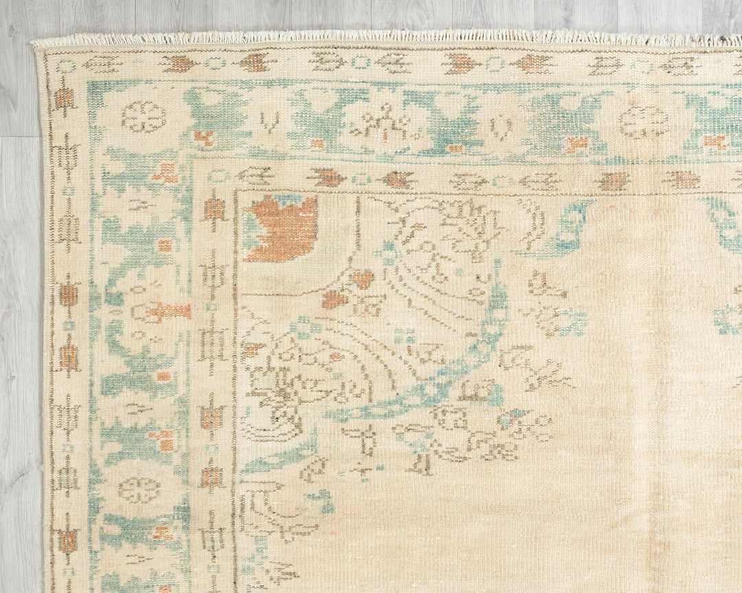 Beige Turkish Oushak Rug 9' 6" x 6' 1" Hand-Knotted | No. VR47085