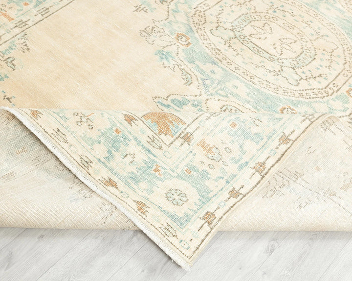 Beige Turkish Oushak Rug 9' 6" x 6' 1" Hand-Knotted | No. VR47085