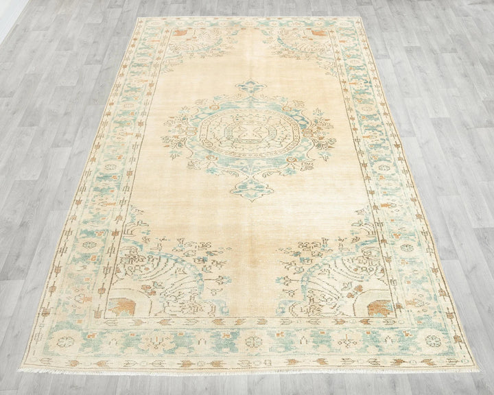 Beige Turkish Oushak Rug 9' 6" x 6' 1" Hand-Knotted | No. VR47085