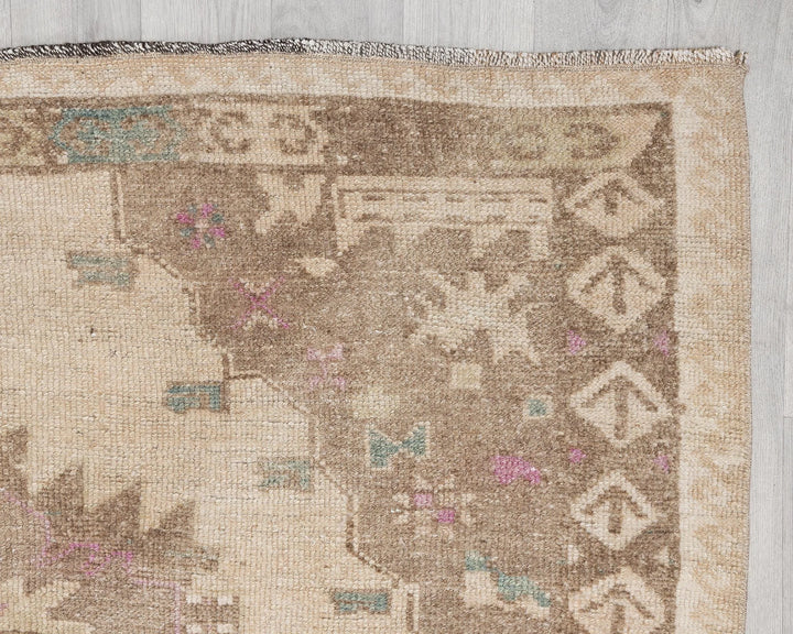 Multicolor Turkish Oushak Rug 5' 4" x 10' 8" Hand-Knotted | No. VR47332