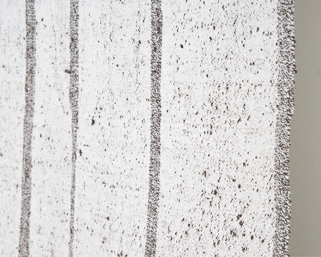 White Turkish Kilim Rug 3'6" x 9'6" Flat-Weave | No. VR47499