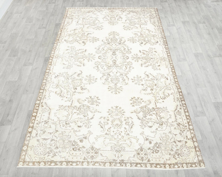 Beige Turkish Oushak Rug 5'5" x 9'2" Hand-Knotted | No. VR47740