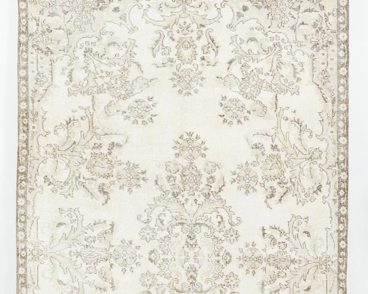 Beige Turkish Oushak Rug 5'5" x 9'2" Hand-Knotted | No. VR47740