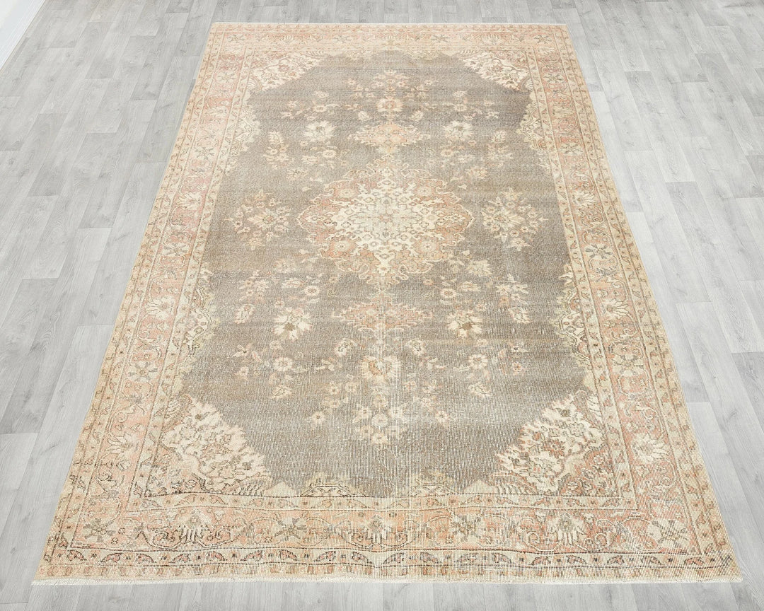 Multicolor Turkish Oushak Rug 6'9" x 9'6" Hand-Knotted | No. VR47909
