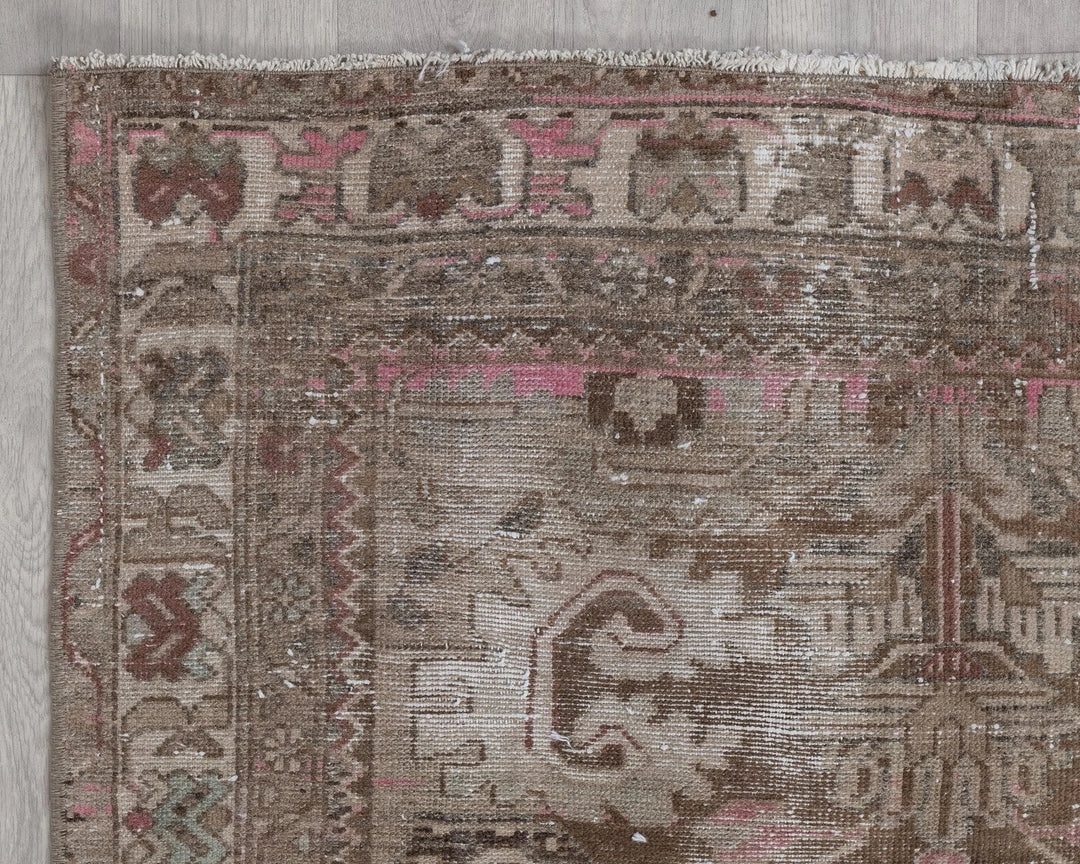 Runner Rug 3' 6" x 6' 3" | No. VR48140