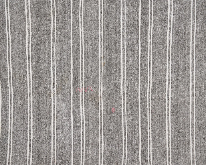 Gray Kilim Rug 6' 3" x 7' 9" | No. VR48183