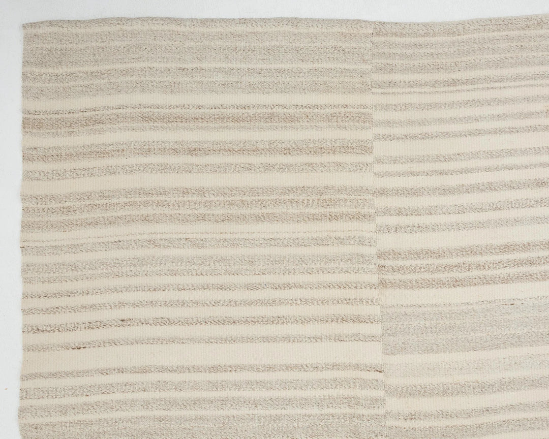 Beige Turkish Kilim Rug 9' 6" x 11' 4" Flat-Weave pattern