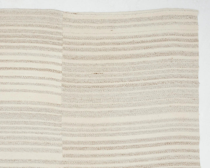 Beige Turkish Kilim Rug 9' 6" x 11' 4" Flat-Weave border