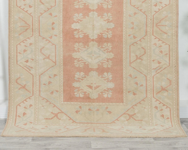 Beige Turkish Oushak Rug 5'1" x 7'7" Hand-Knotted | No. VR48243