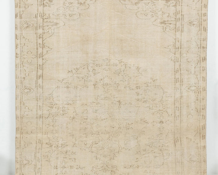 Beige Turkish Oushak Rug 6' x 10' Hand-Knotted | No. VR48946
