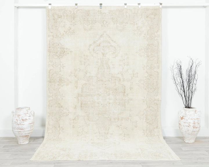 Beige Turkish Oushak Rug 5'11" x 9'5" Hand-Knotted | No. VR49000