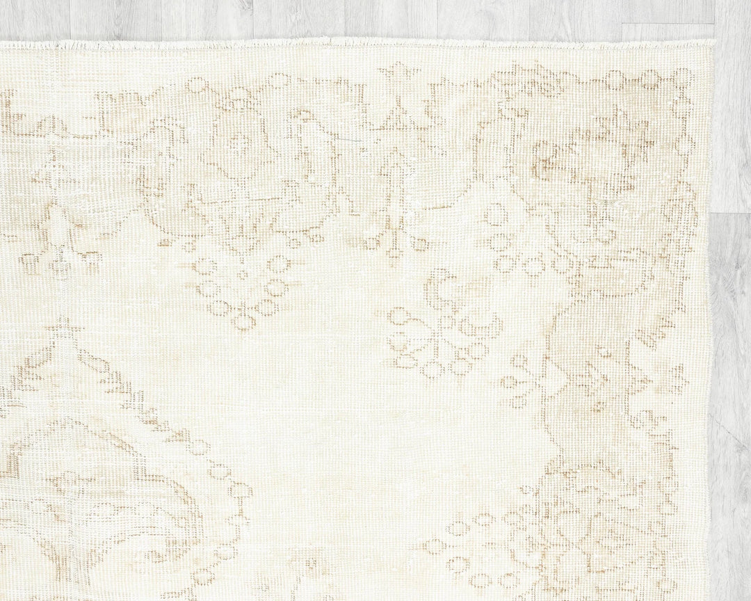 Beige Turkish Oushak Rug 5'11" x 9'5" Hand-Knotted | No. VR49000