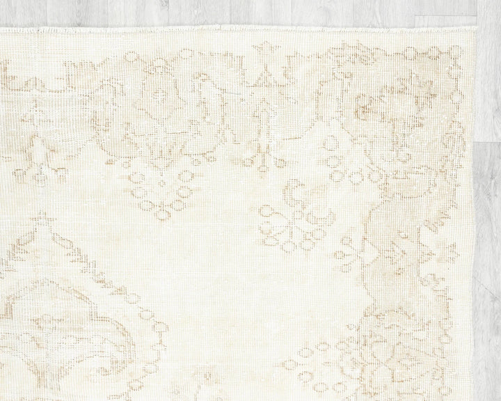 Beige Turkish Oushak Rug 5'11" x 9'5" Hand-Knotted | No. VR49000