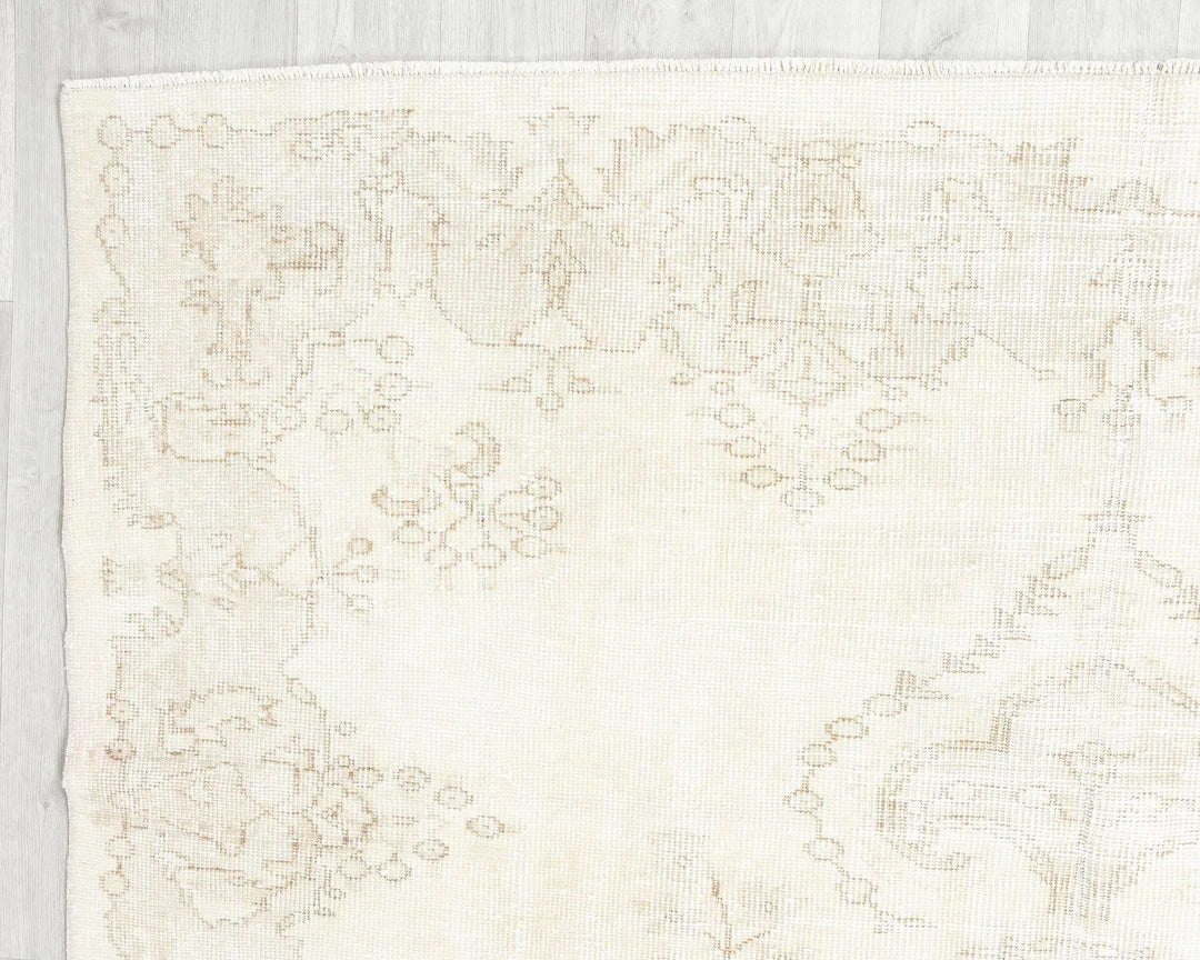 Beige Turkish Oushak Rug 5'11" x 9'5" Hand-Knotted | No. VR49000