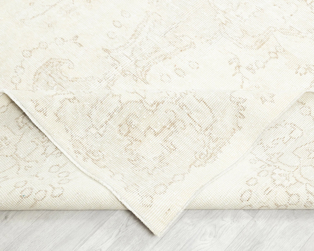 Beige Turkish Oushak Rug 5'11" x 9'5" Hand-Knotted | No. VR49000