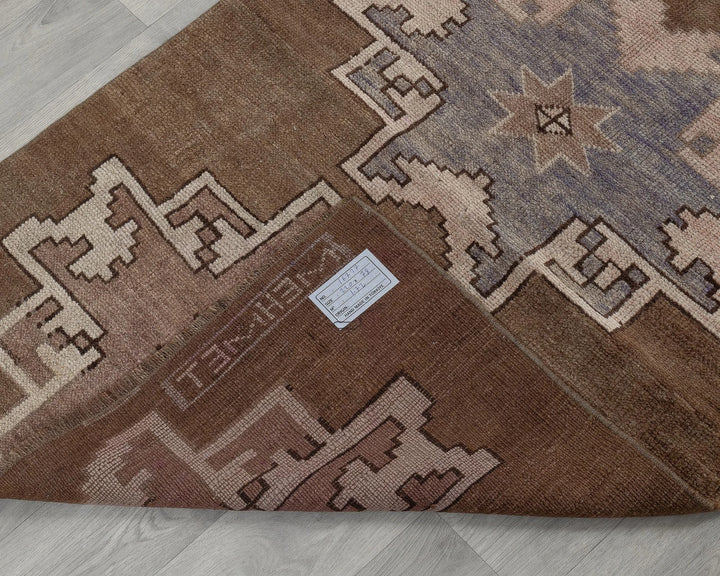 Rust Turkish Oushak Rug 2'7" x 7'3" Hand-Knotted texture