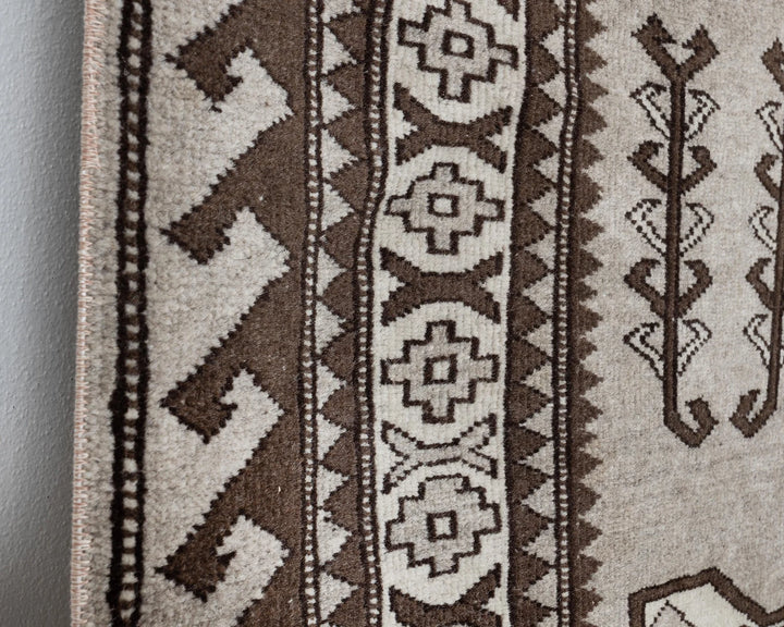 Brown Oushak Rug 8' 7" x 9' | No. VR49072