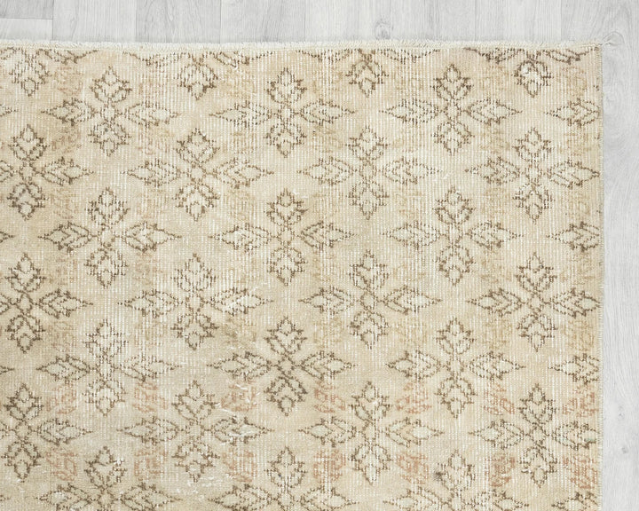 Multicolor Turkish Oushak Rug 5' 2" x 8' 5" Hand-Knotted | No. VR49555