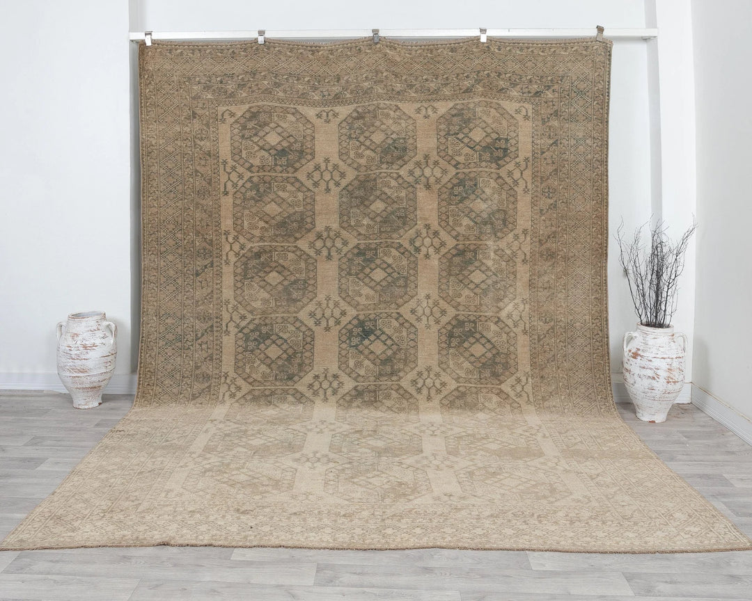 Beige Turkish Oushak Rug 8'7" x 11' Hand-Knotted